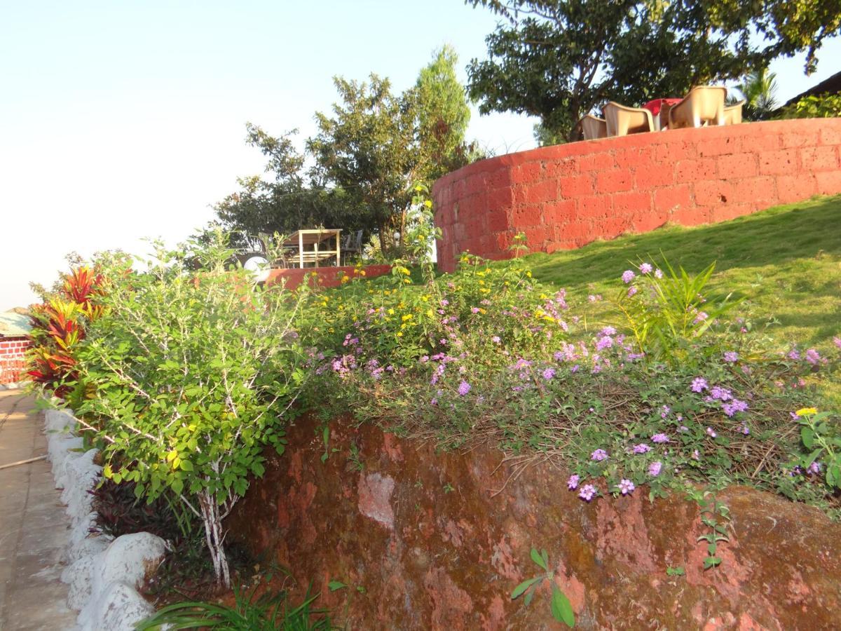 Exotic Valley Hotel Mahābaleshwar Exterior foto